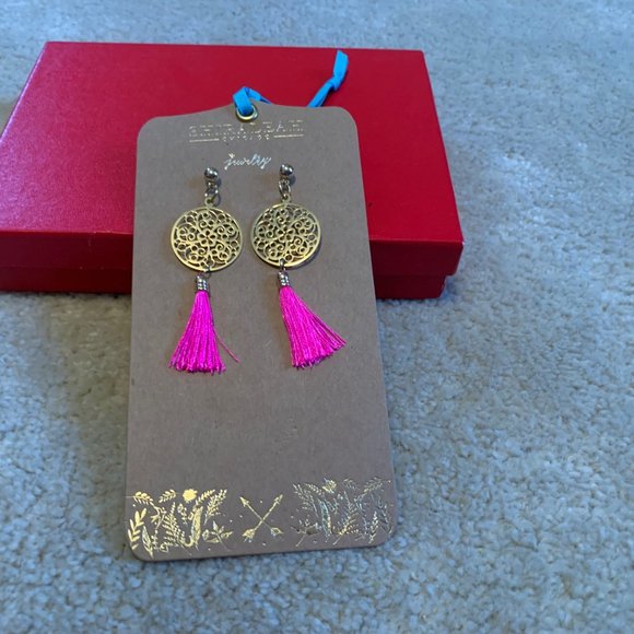 Shiraleah Chicago Pink Bali Necklace and Earrings Set NWT - Picture 9 of 16